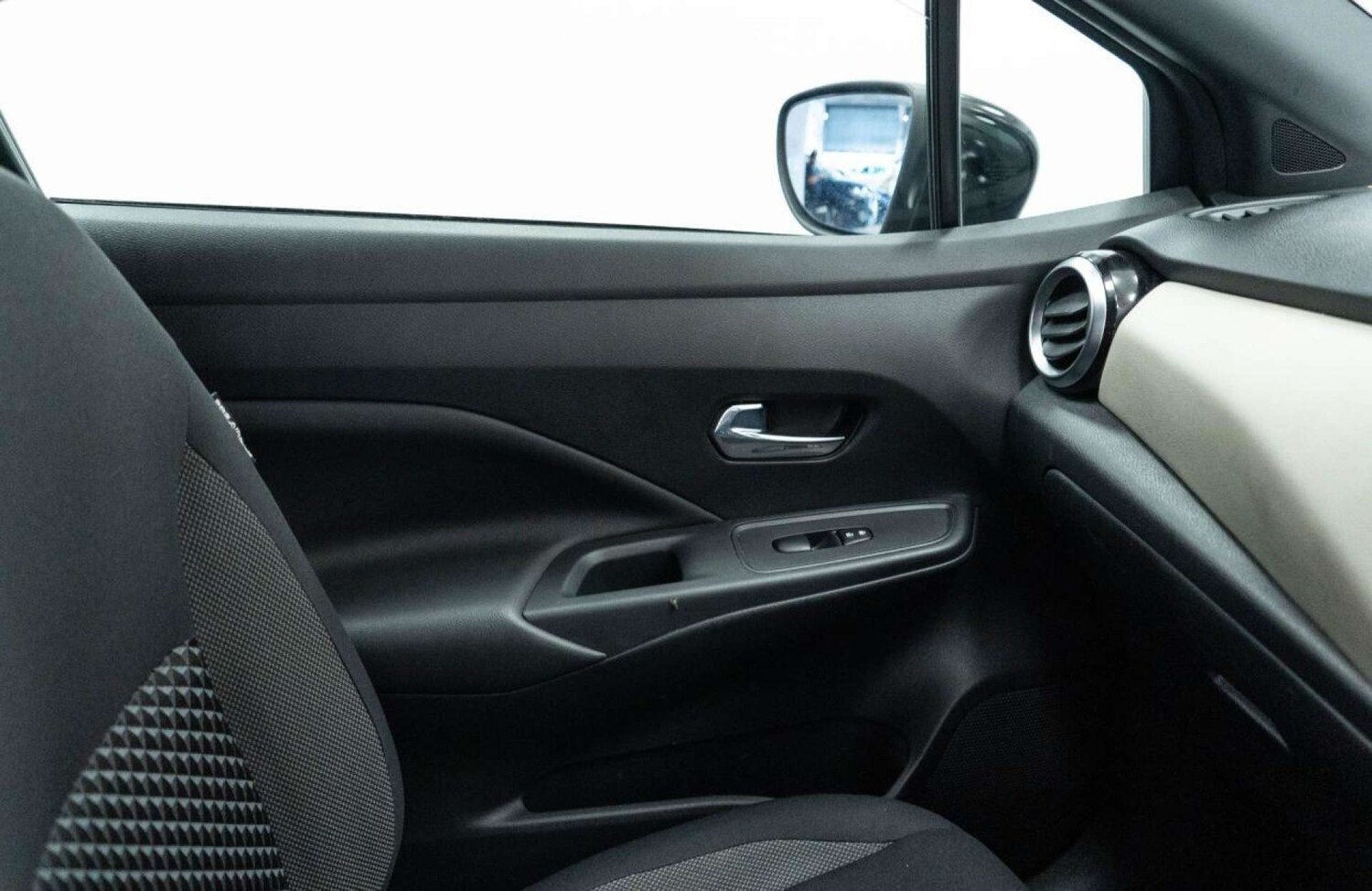 Used Nissan Micra 2022 for sale - 77930831: Photo 27