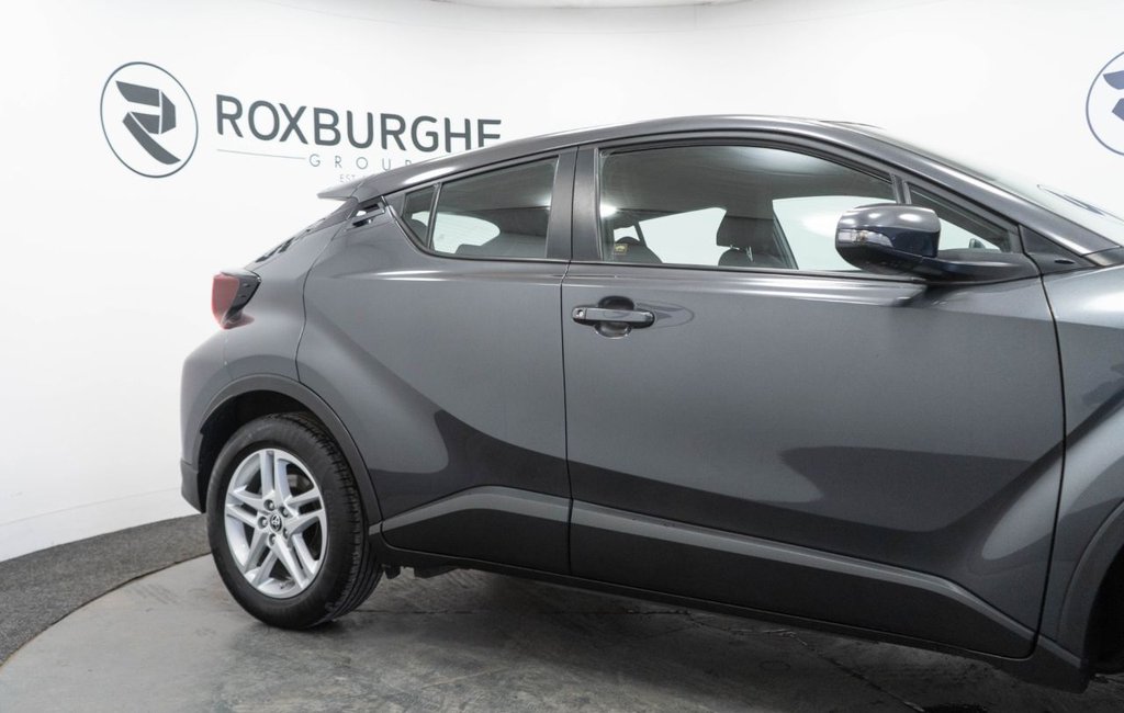 Used Toyota C-HR 2022 for sale - 76406351: Photo 13