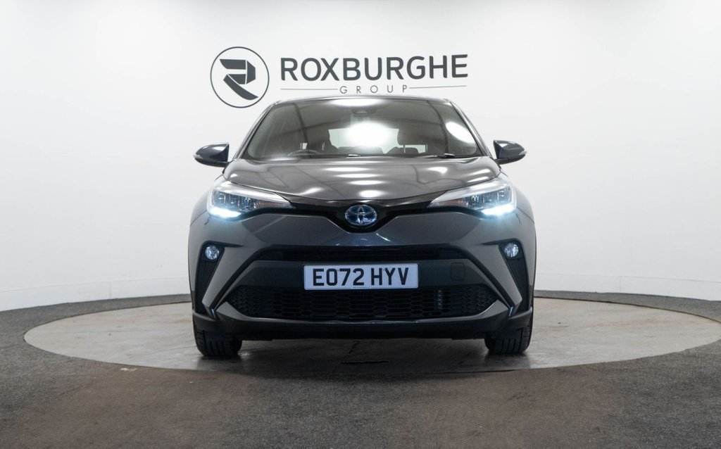Used Toyota C-HR 2022 for sale - 76406351: Photo 2