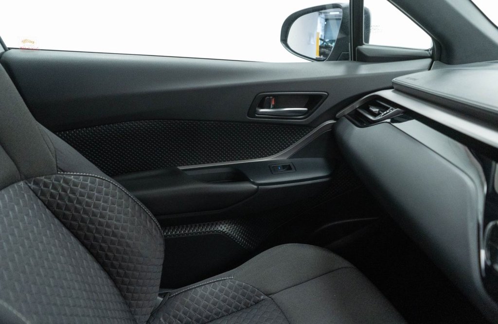 Used Toyota C-HR 2022 for sale - 76406351: Photo 28