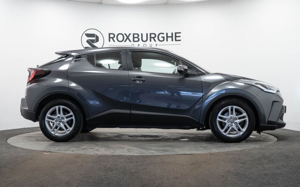 Used Toyota C-HR 2022 for sale - 76406351: Photo 9