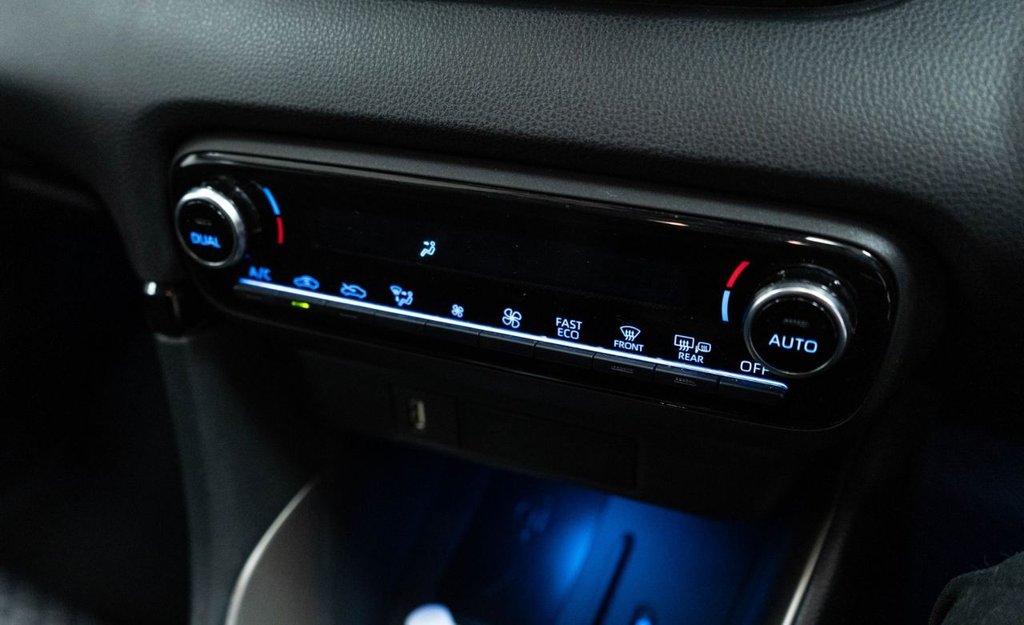 Used Mazda Mazda2 HYBRID 2022 for sale - 76900493: Photo 28