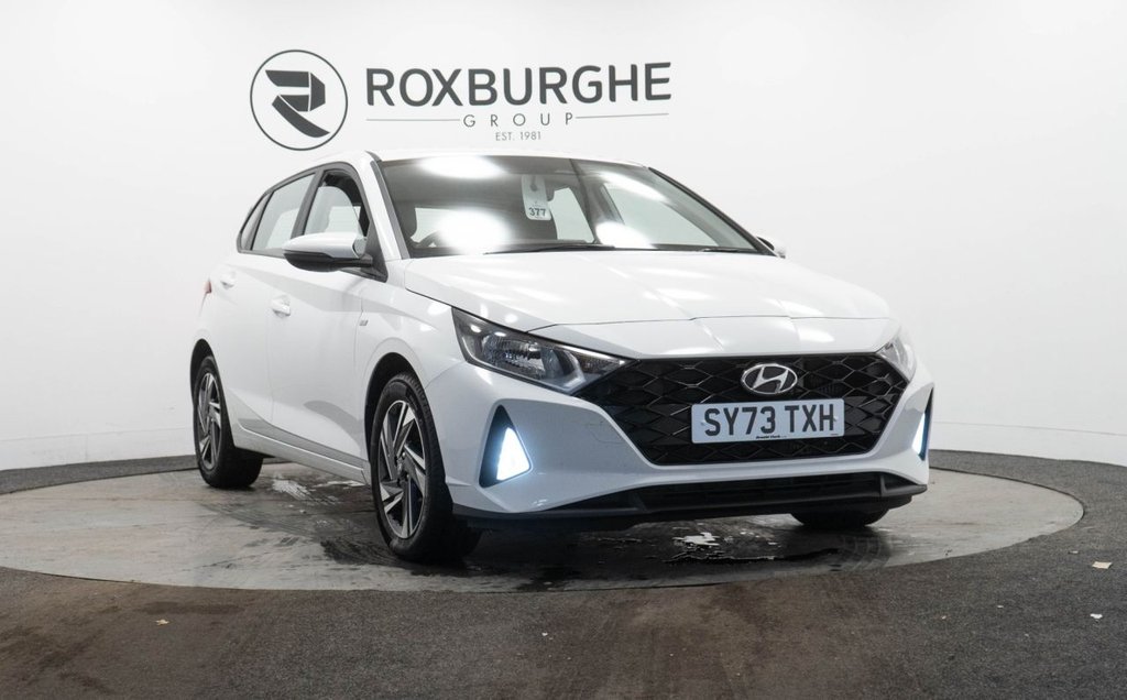 Used Hyundai i20 2023 for sale - 76867595: Photo 1