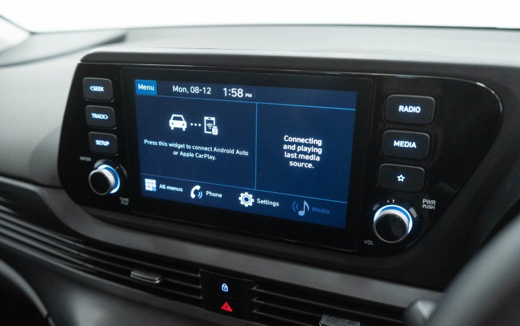 Used Hyundai i20 2023 for sale - 76867595: Photo 24