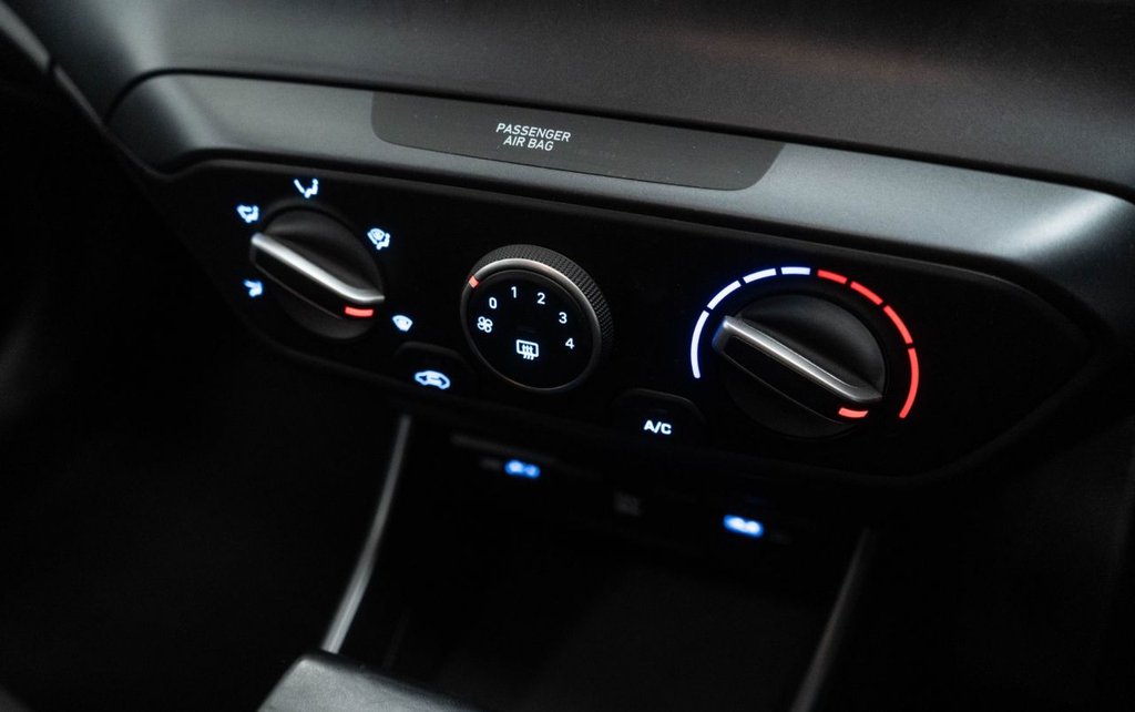 Used Hyundai i20 2023 for sale - 76867595: Photo 26