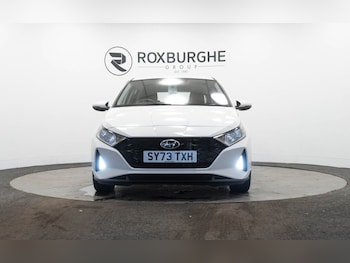 Used Hyundai i20 2023 for sale - 76867595: Photo