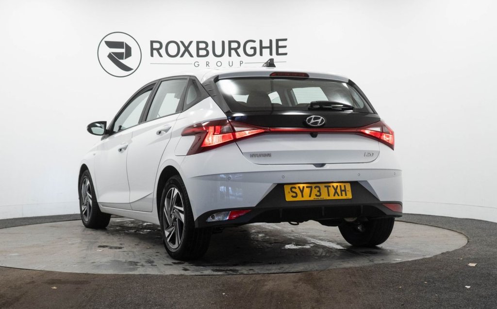 Used Hyundai i20 2023 for sale - 76867595: Photo 5