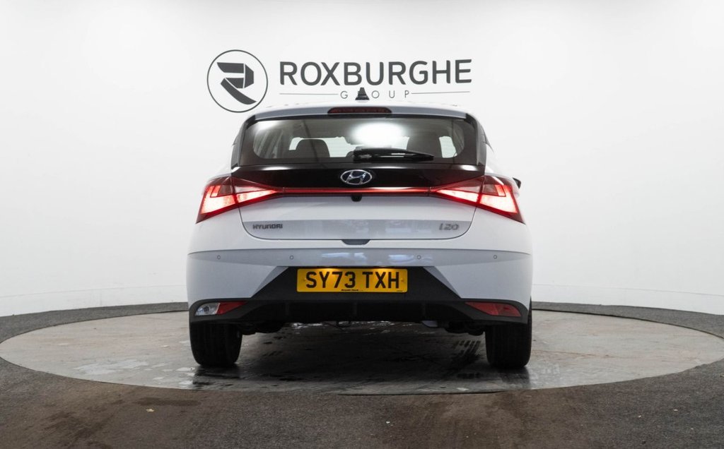 Used Hyundai i20 2023 for sale - 76867595: Photo 7