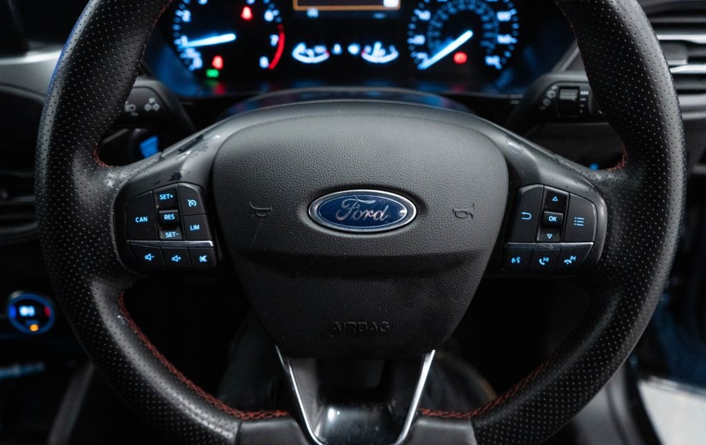 Used Ford Focus 2022 for sale - 76792315: Photo 24