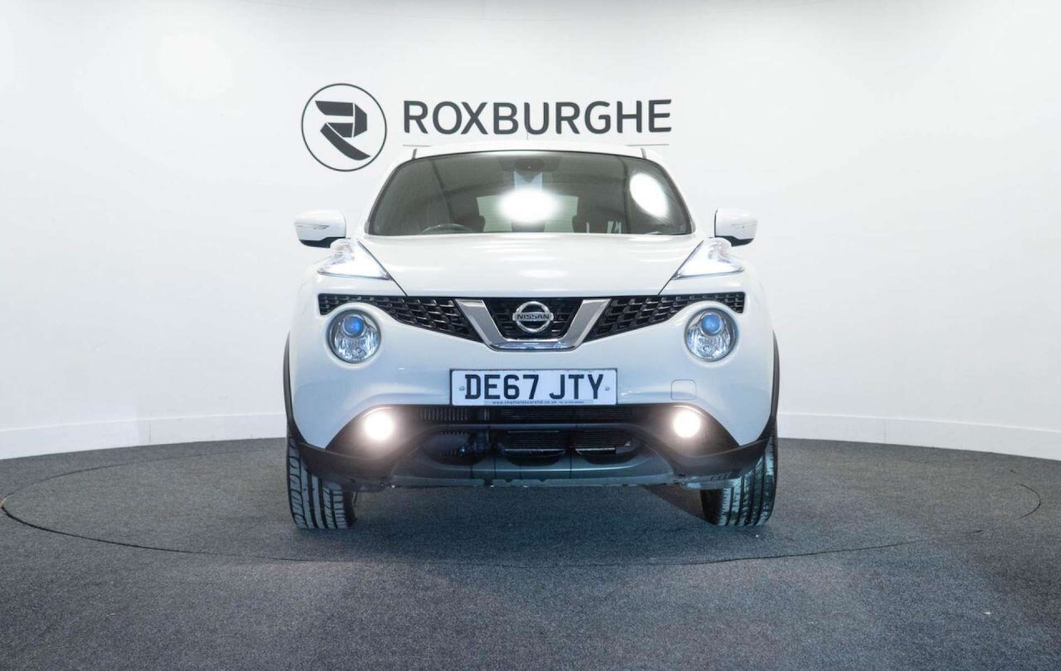 Used Nissan Juke 2017 for sale - 77930699: Photo 2