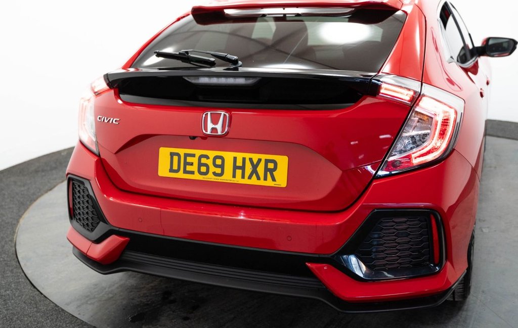 Used Honda Civic 2019 for sale - 76279750: Photo 16