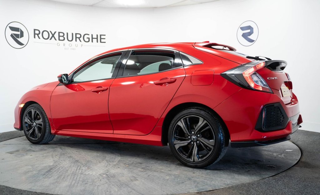 Used Honda Civic 2019 for sale - 76279750: Photo 19