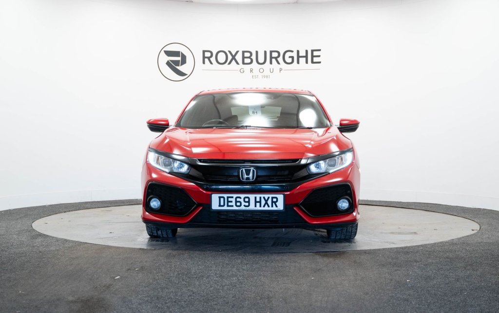 Used Honda Civic 2019 for sale - 76279750: Photo 2