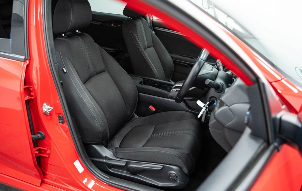 Used Honda Civic 2019 for sale - 76279750: Photo 22