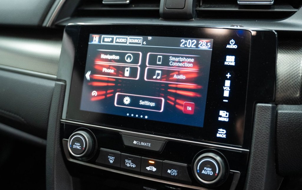 Used Honda Civic 2019 for sale - 76279750: Photo 27