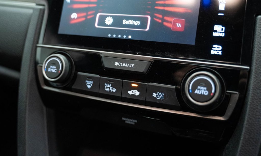 Used Honda Civic 2019 for sale - 76279750: Photo 28