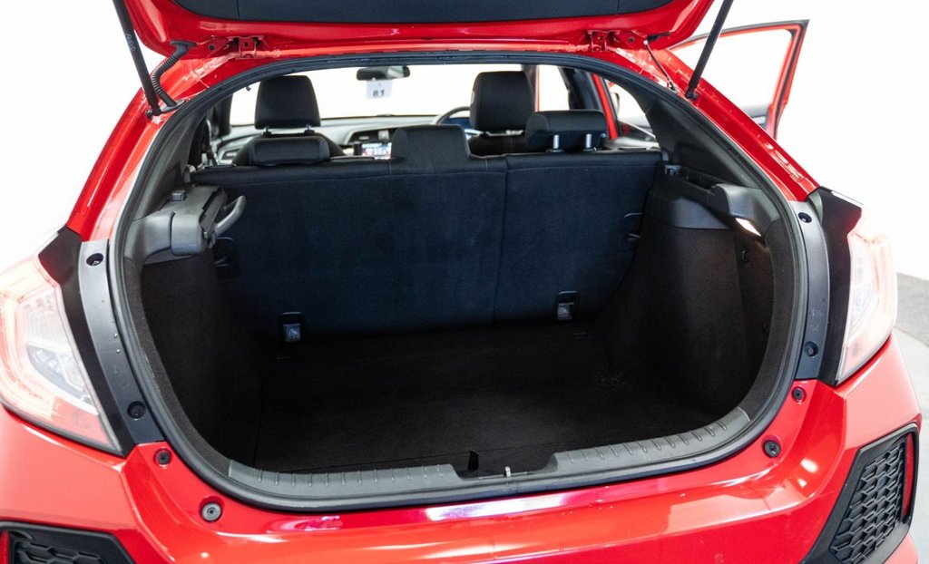 Used Honda Civic 2019 for sale - 76279750: Photo 35