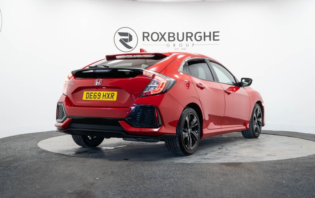 Used Honda Civic 2019 for sale - 76279750: Photo 8