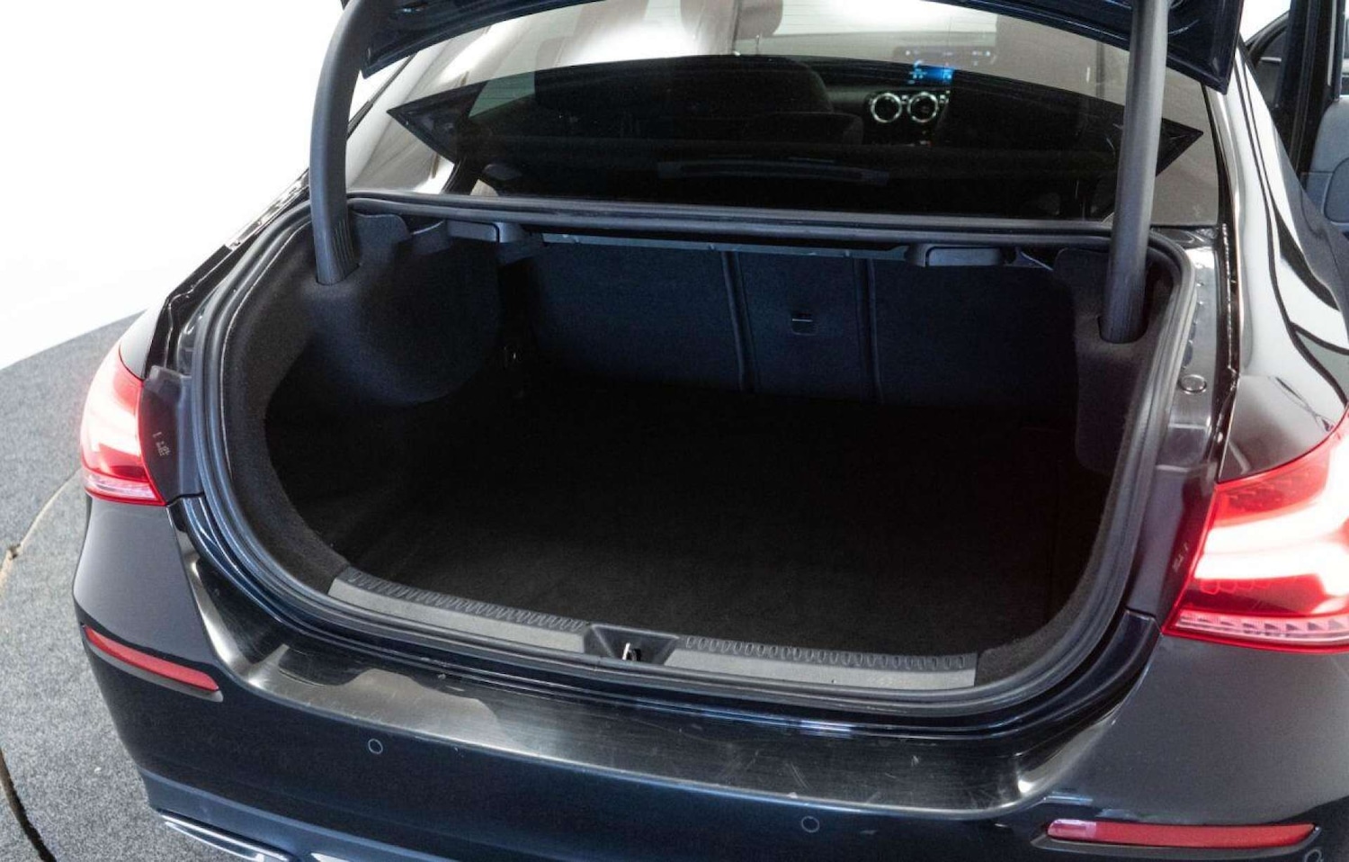 Used Mercedes-Benz A-Class 2022 for sale - 77930687: Photo 35