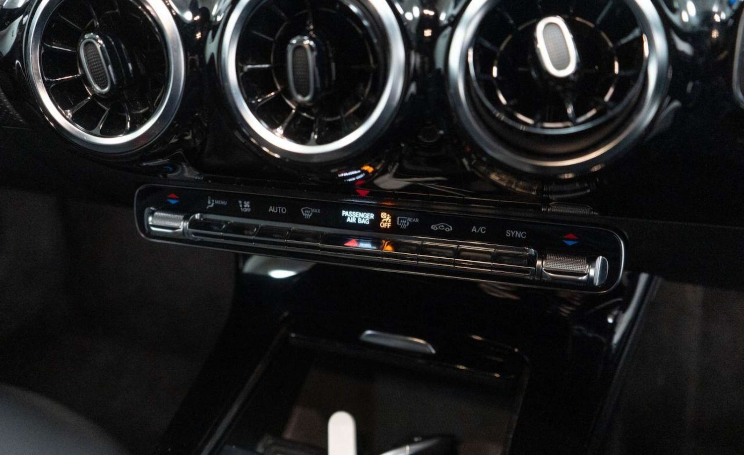 Used Mercedes-Benz A-Class 2022 for sale - 77930714: Photo 31