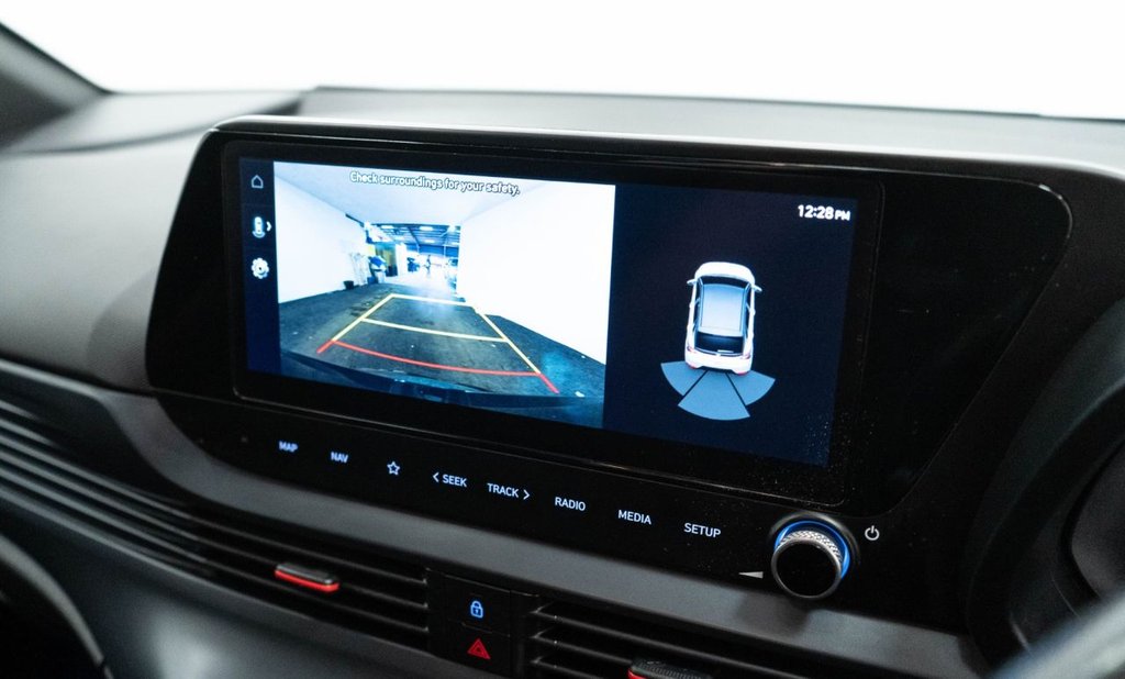 Used Hyundai i20 2022 for sale - 76962193: Photo 32