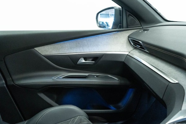 Used Peugeot 5008 2021 for sale - 76223200: Photo 29