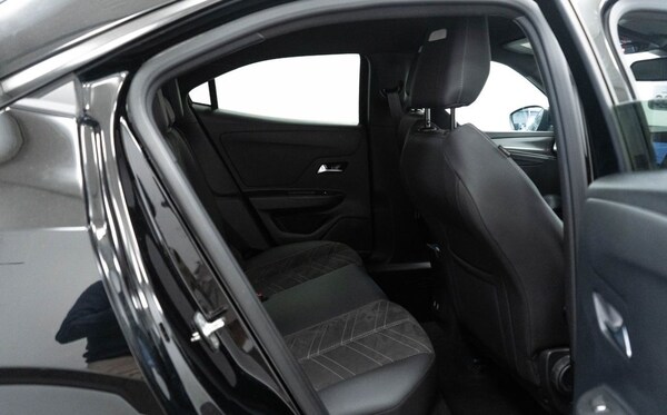 Used Vauxhall Mokka 2023 for sale - 75597113: Photo 32