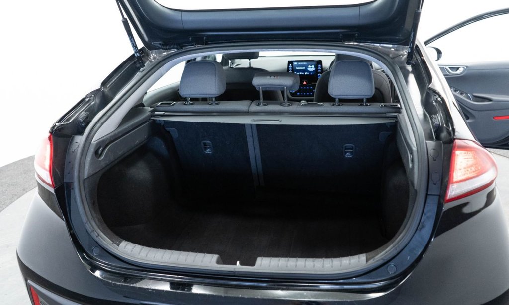 Vehicle 33
