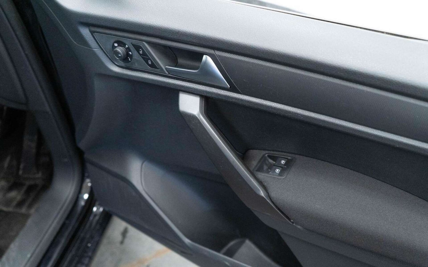 Used Volkswagen Caddy Maxi Life 2017 for sale - 77930738: Photo 23