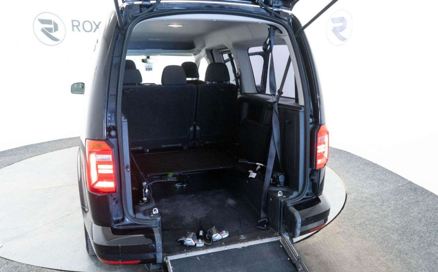 Used Volkswagen Caddy Maxi Life 2017 for sale - 77930738: Photo 35