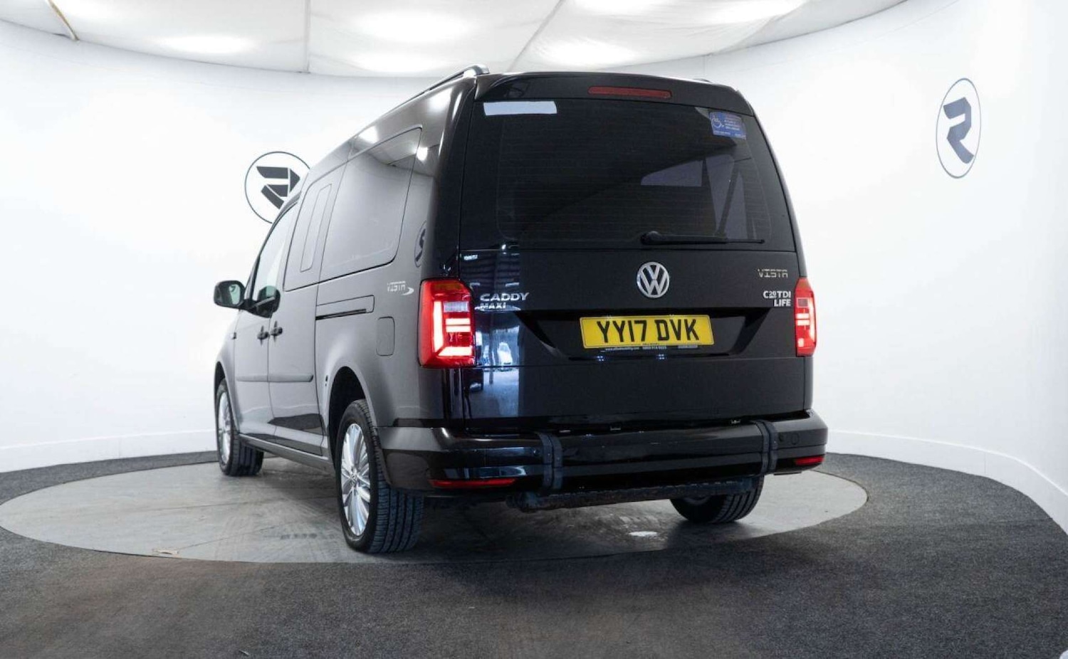 Used Volkswagen Caddy Maxi Life 2017 for sale - 77930738: Photo 5