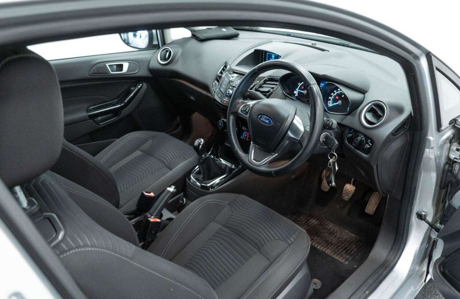 Used Ford Fiesta 2015 for sale - 77930741: Photo 21