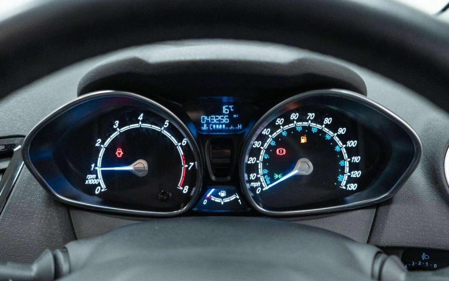 Used Ford Fiesta 2015 for sale - 77930741: Photo 26