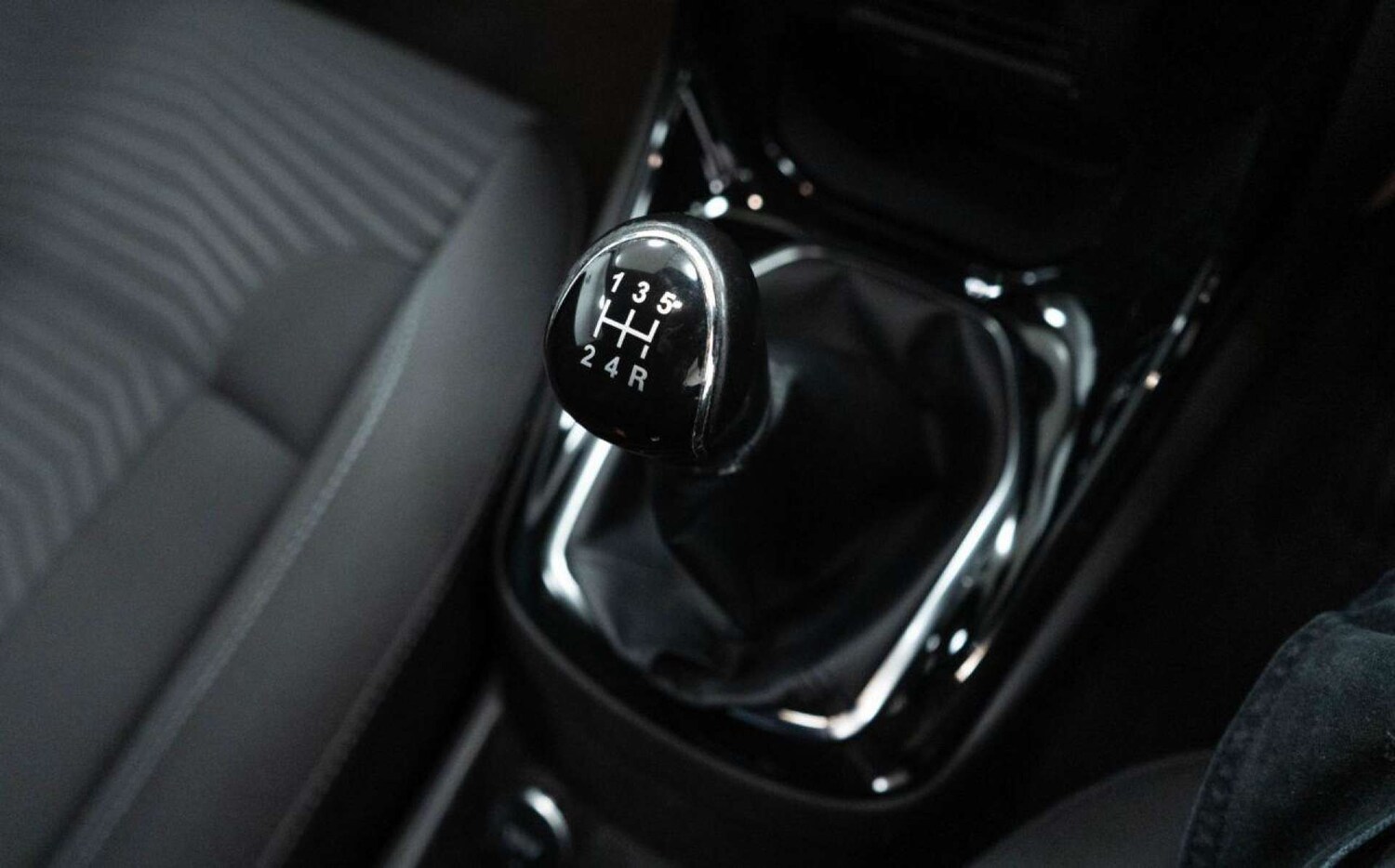 Used Ford Fiesta 2015 for sale - 77930741: Photo 31