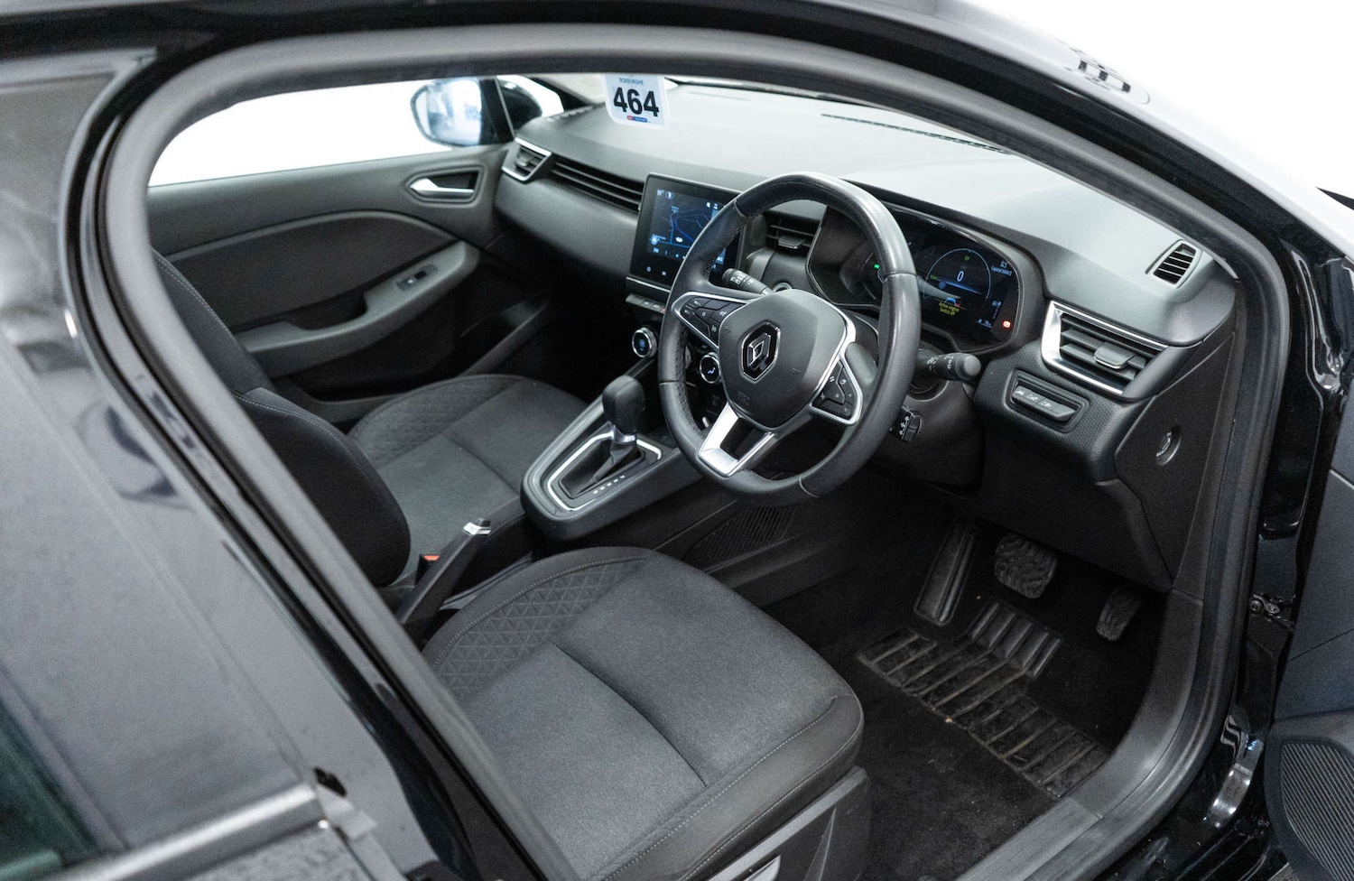 Used Renault Clio 2023 for sale - 77984278: Photo 21