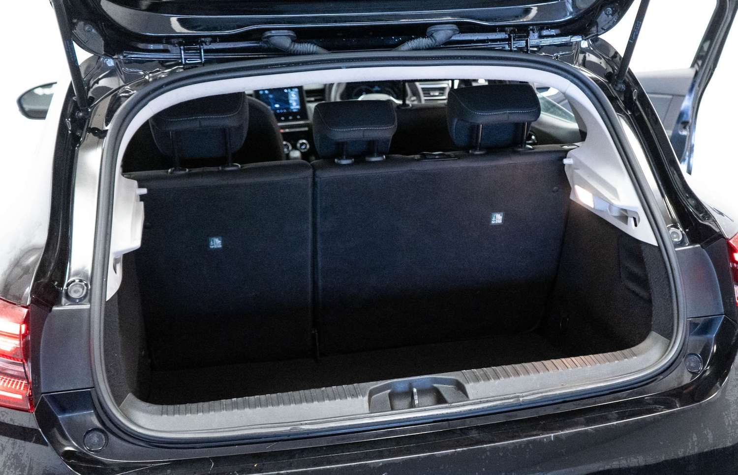 Used Renault Clio 2023 for sale - 77984278: Photo 36