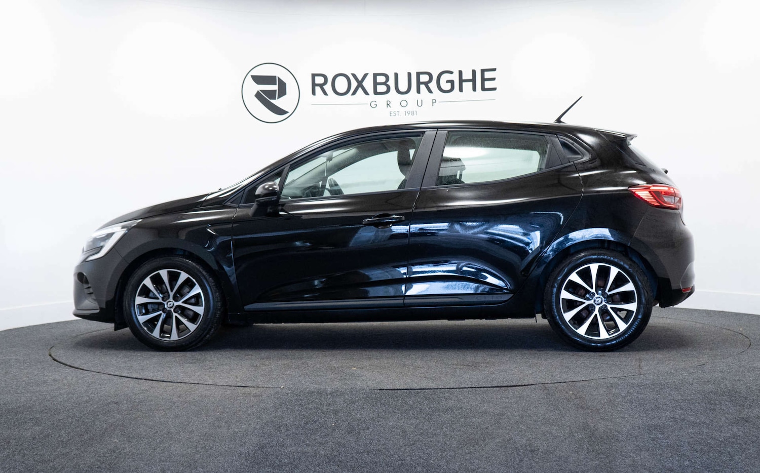 Used Renault Clio 2023 for sale - 77984278: Photo 4