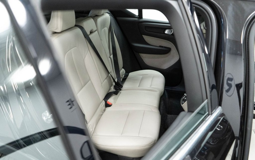 Used Volvo XC40 2020 for sale - 76604701: Photo 32