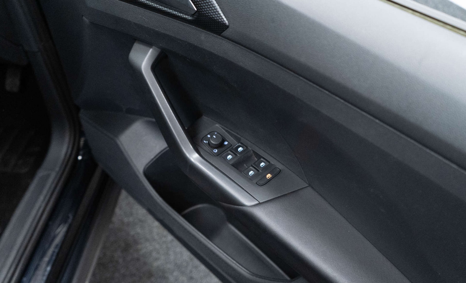 Used Volkswagen T-Cross 2022 for sale - 77930838: Photo 25