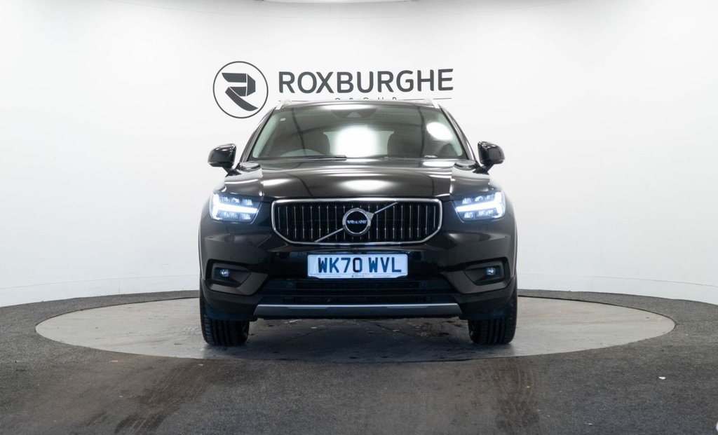 Used Volvo XC40 2020 for sale - 76792067: Photo 2