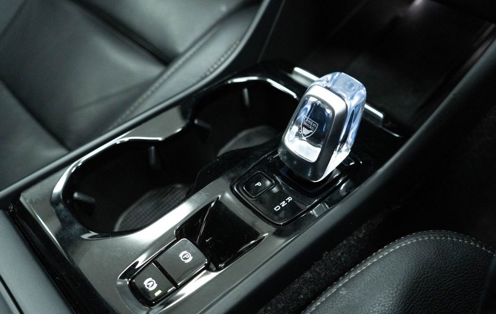 Used Volvo XC40 2020 for sale - 76792067: Photo 27