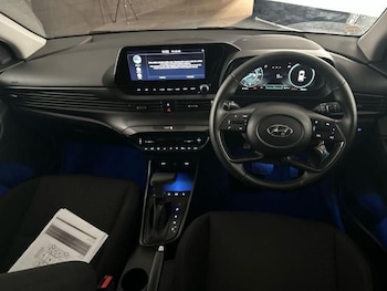 Used Hyundai i20 2023 for sale - 77879548: Photo