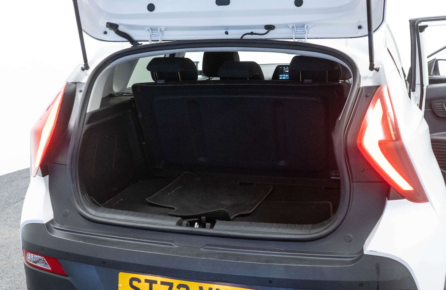 Used Hyundai BAYON 2023 for sale - 77950475: Photo 37