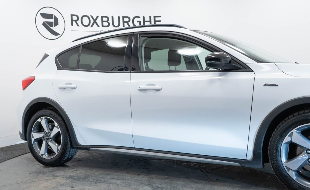 Used Ford Focus 2020 for sale - 76617259: Photo 13