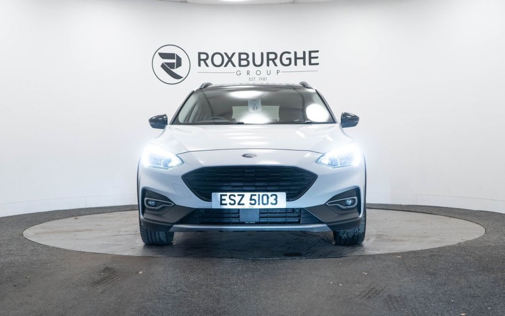 Used Ford Focus 2020 for sale - 76617259: Photo 2