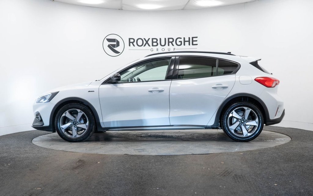 Used Ford Focus 2020 for sale - 76617259: Photo 4