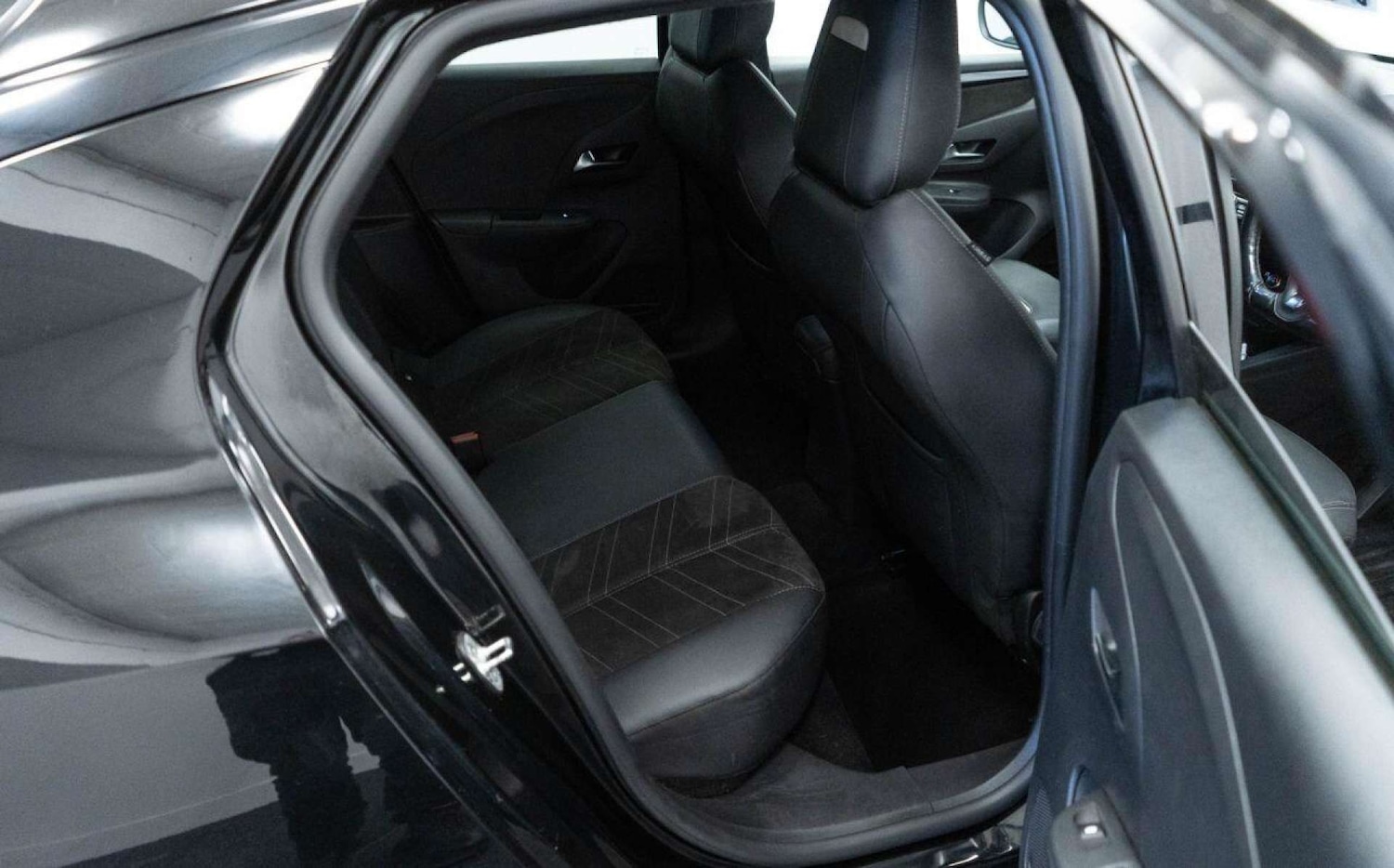 Used Vauxhall Corsa 2023 for sale - 77930835: Photo 28