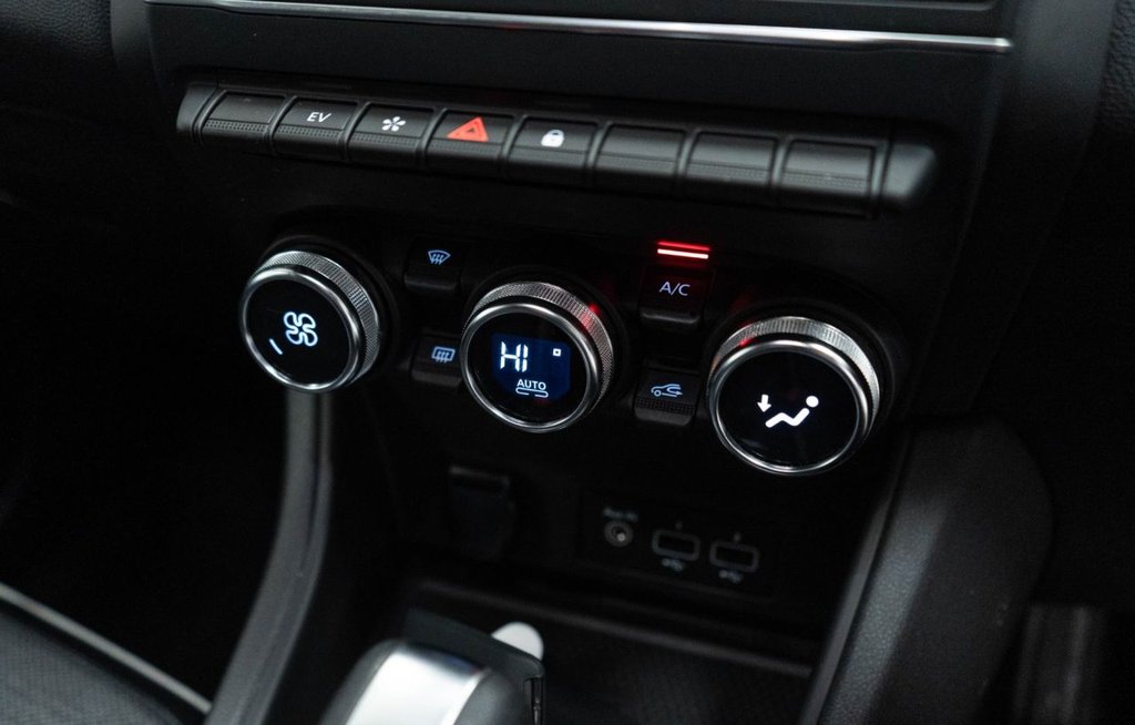 Used Renault Captur 2022 for sale - 77276636: Photo 28