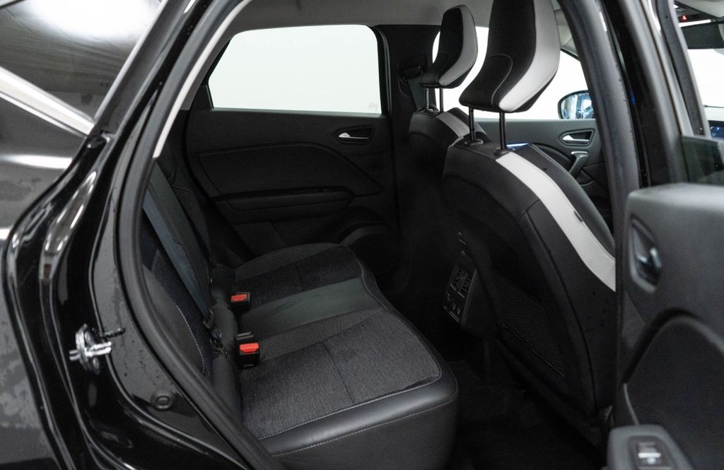 Used Renault Captur 2022 for sale - 77276636: Photo 32