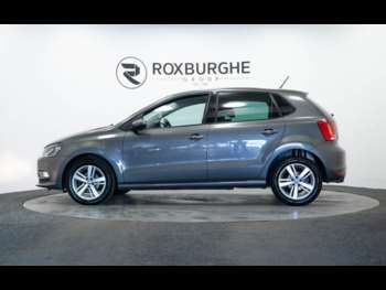 Used Volkswagen Polo 2017 for sale - 74708607: Photo